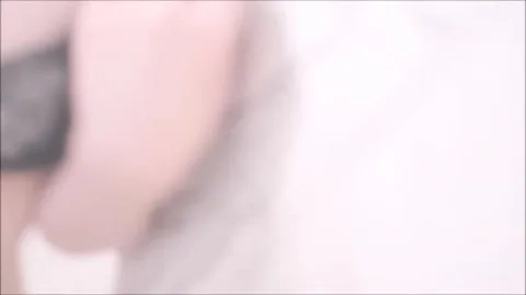 とも 透き通るような素肌!! 9