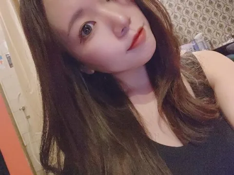 顔出し😳