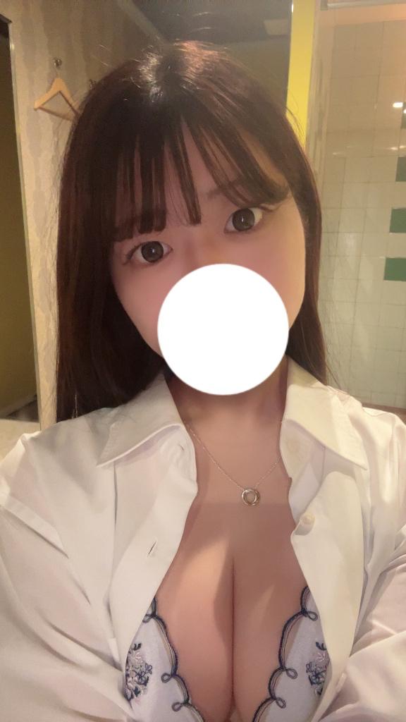 みなと おもちゃ好きGcup美女出勤！