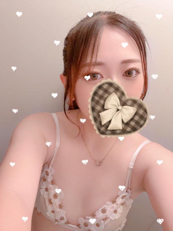 ゆうな 愛嬌抜群の癒し系！