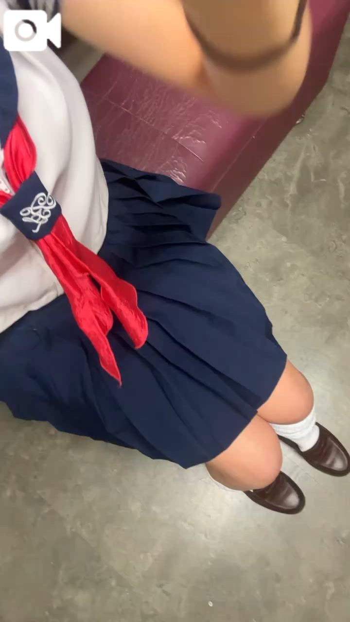 (*ˊ˘ˋ*)