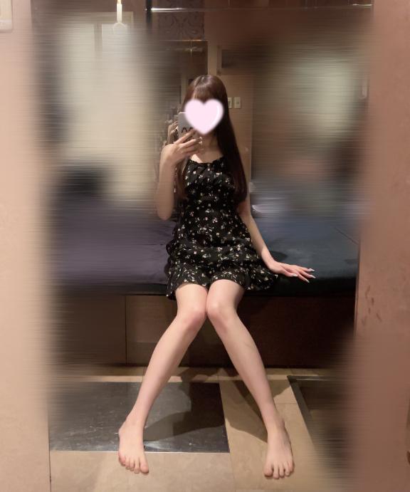 らら 綺麗系美女降臨！