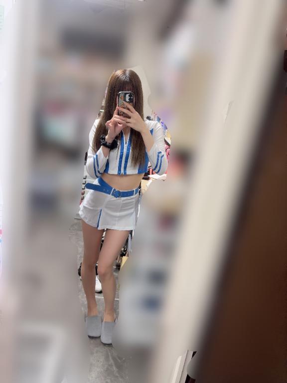 かえで 無邪気なEカップ美女!!