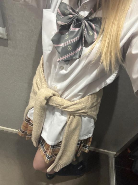 ひめ 情熱的ハーフ美少女！