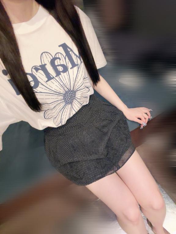 らら 綺麗系美女降臨！
