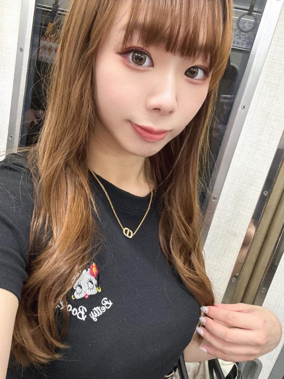 明日は、出勤♡