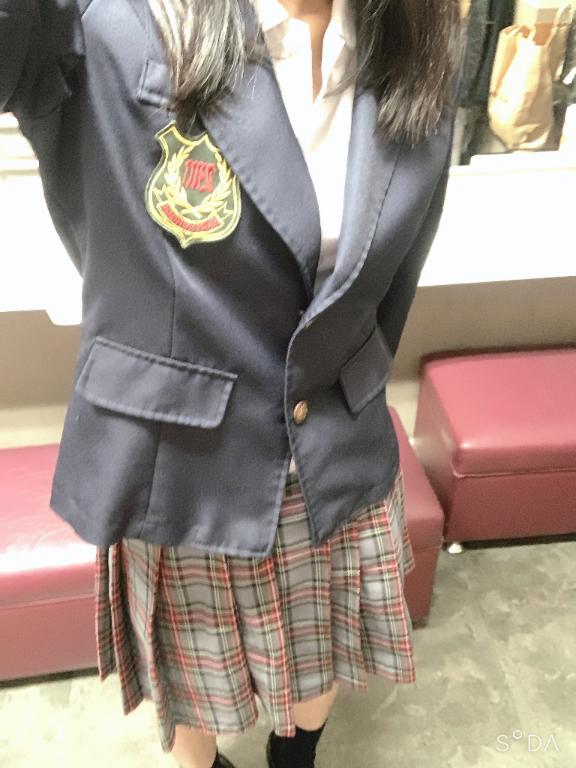 きき 美白ギャル！！(՞ ܸ.‪ˬ.ܸ՞)”
