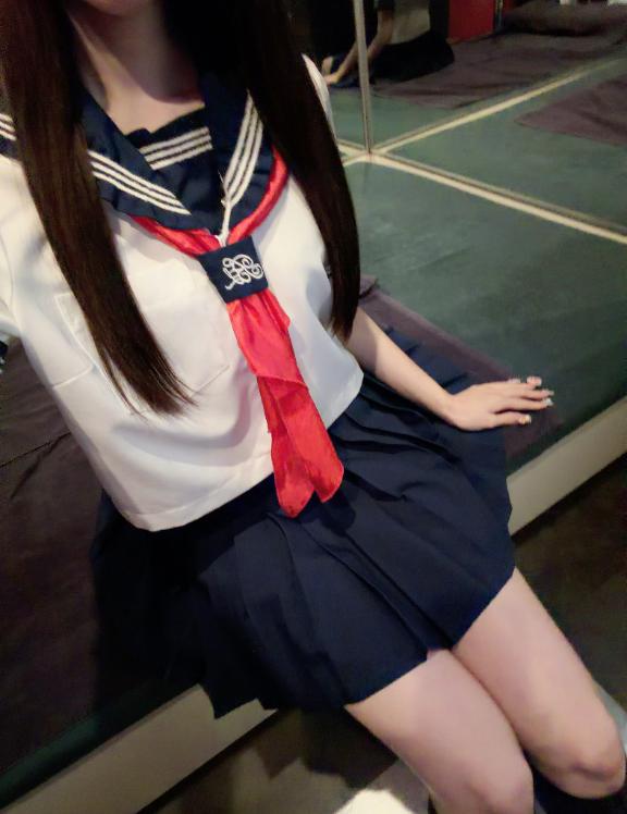 らら 綺麗系美女降臨！