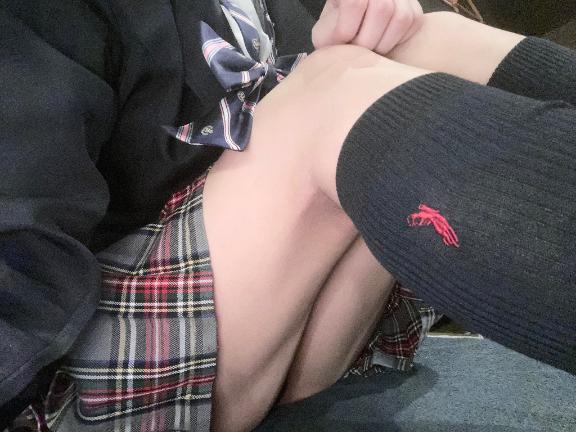 こよみ 小柄で魅惑たっぷり♪ちゅっ💕