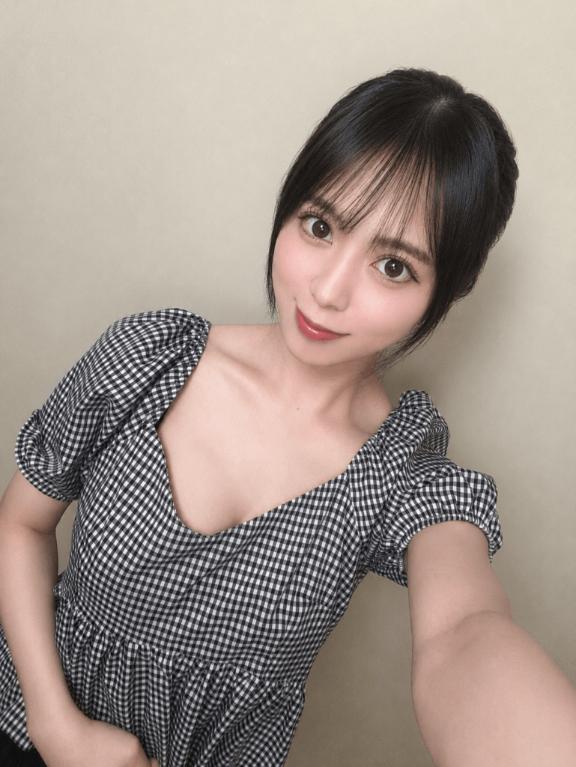 みり S級ルックスにFカップ巨乳出勤💖