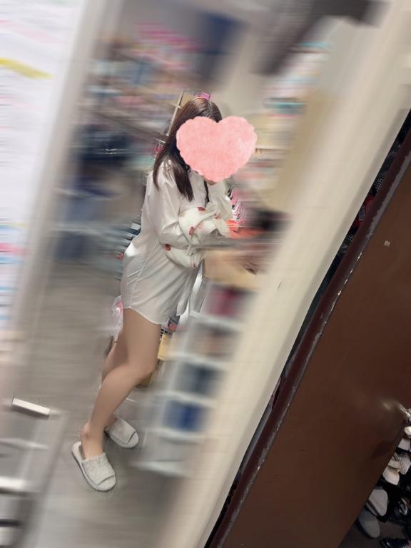 (◦ˉ ˘ ˉ◦)にたにた♡♡