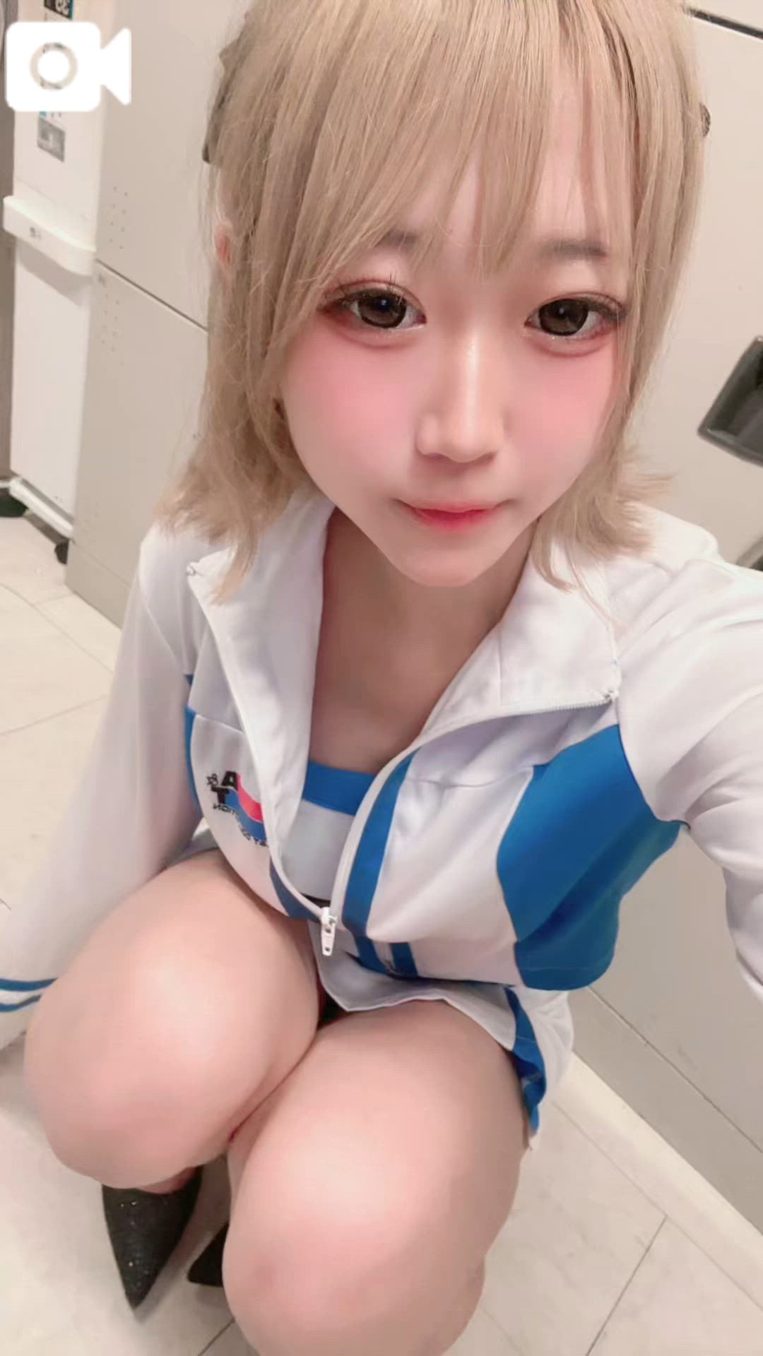 とあ 無邪気さと大人の魅力！