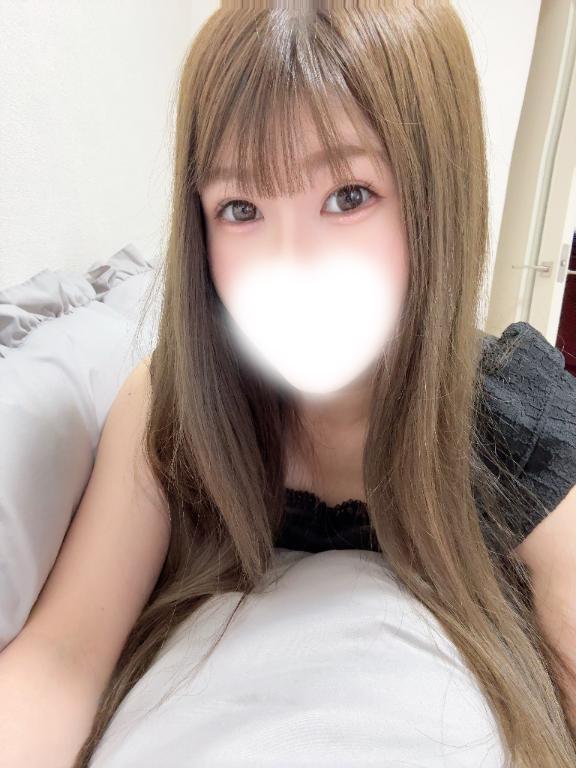 かえで 無邪気なEカップ美女!!