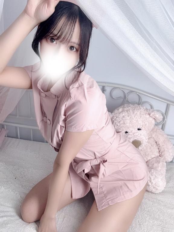 らん 小悪魔系美少女！ムラムラしちゃった？🤭🖤