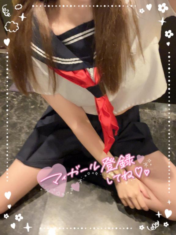かえで 無邪気なEカップ美女!!