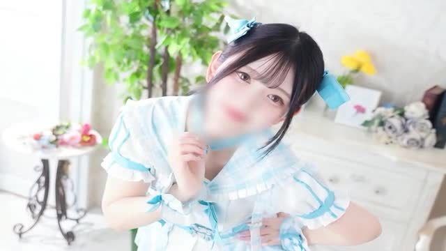 ふゆか 冬の華のような可憐さ！