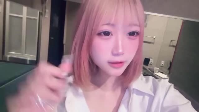 とあ 無邪気さと大人の魅力！